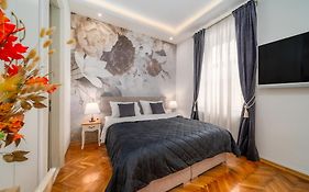 Aurelia Antik Apartments & Rooms, Zagreb City Center